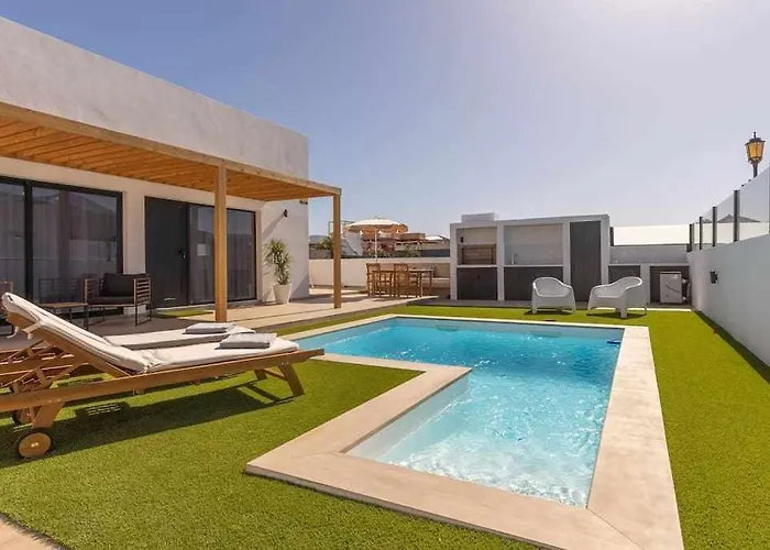 Jable Village קורלחו