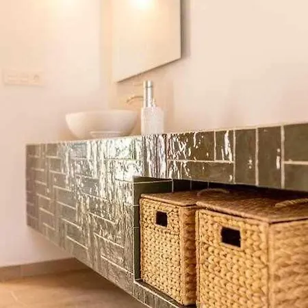 فيلة Jable Village