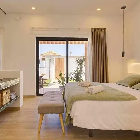 Jable Village Villa *